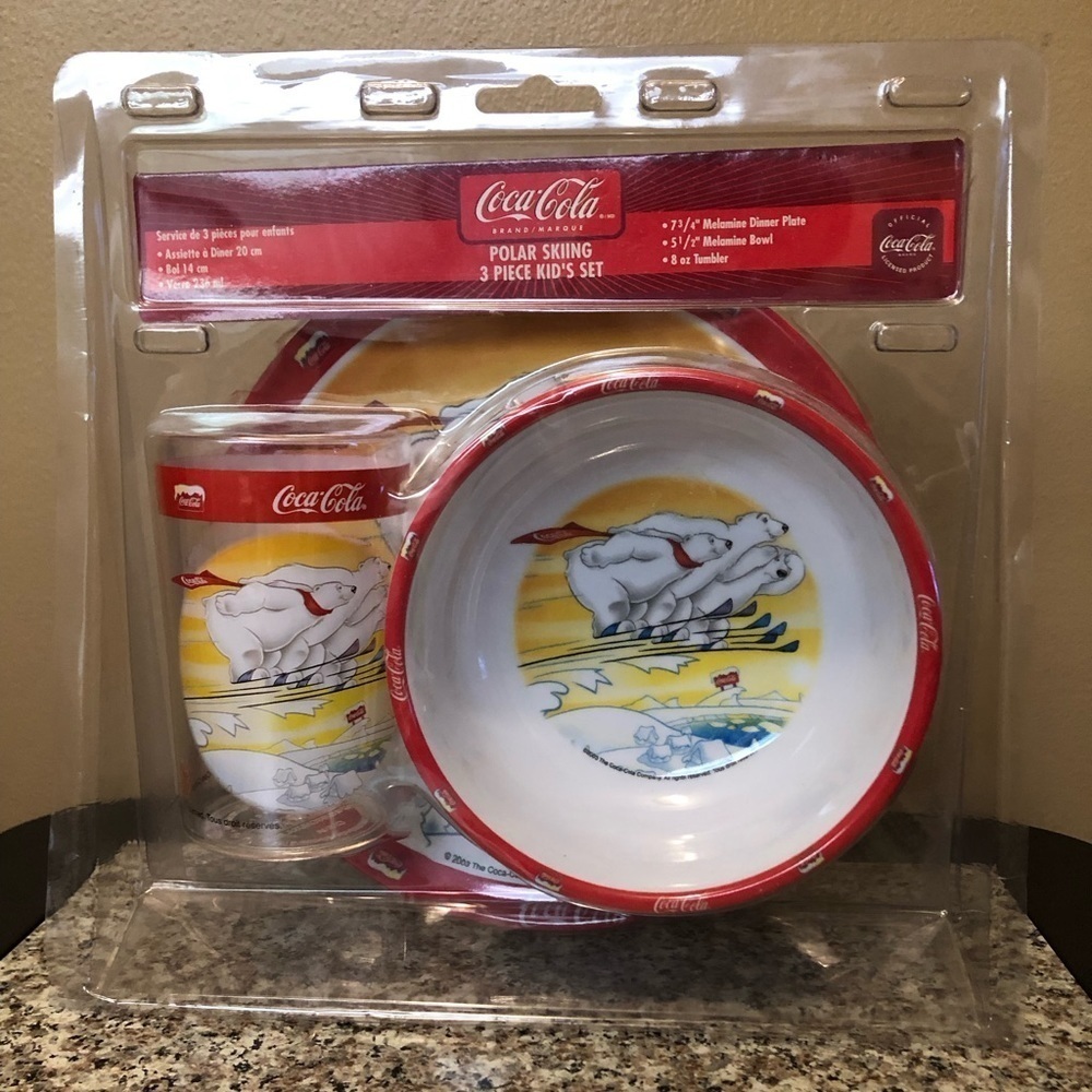 Coca-Cola Polar Skiing 3 pc Kid’s Dining Set